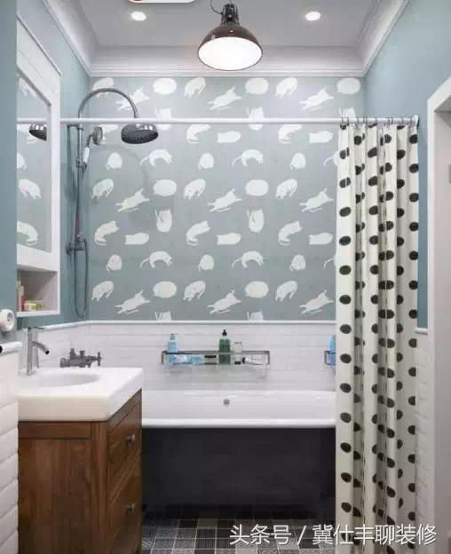 淋浴房透光不透人玻璃贵吗,淋浴房玻璃隔断还是浴帘隔断好