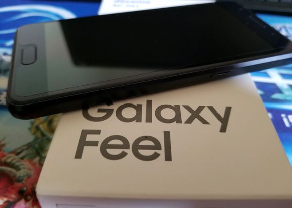 三星没外屏的翻盖手机,三星国内没有上市的一款