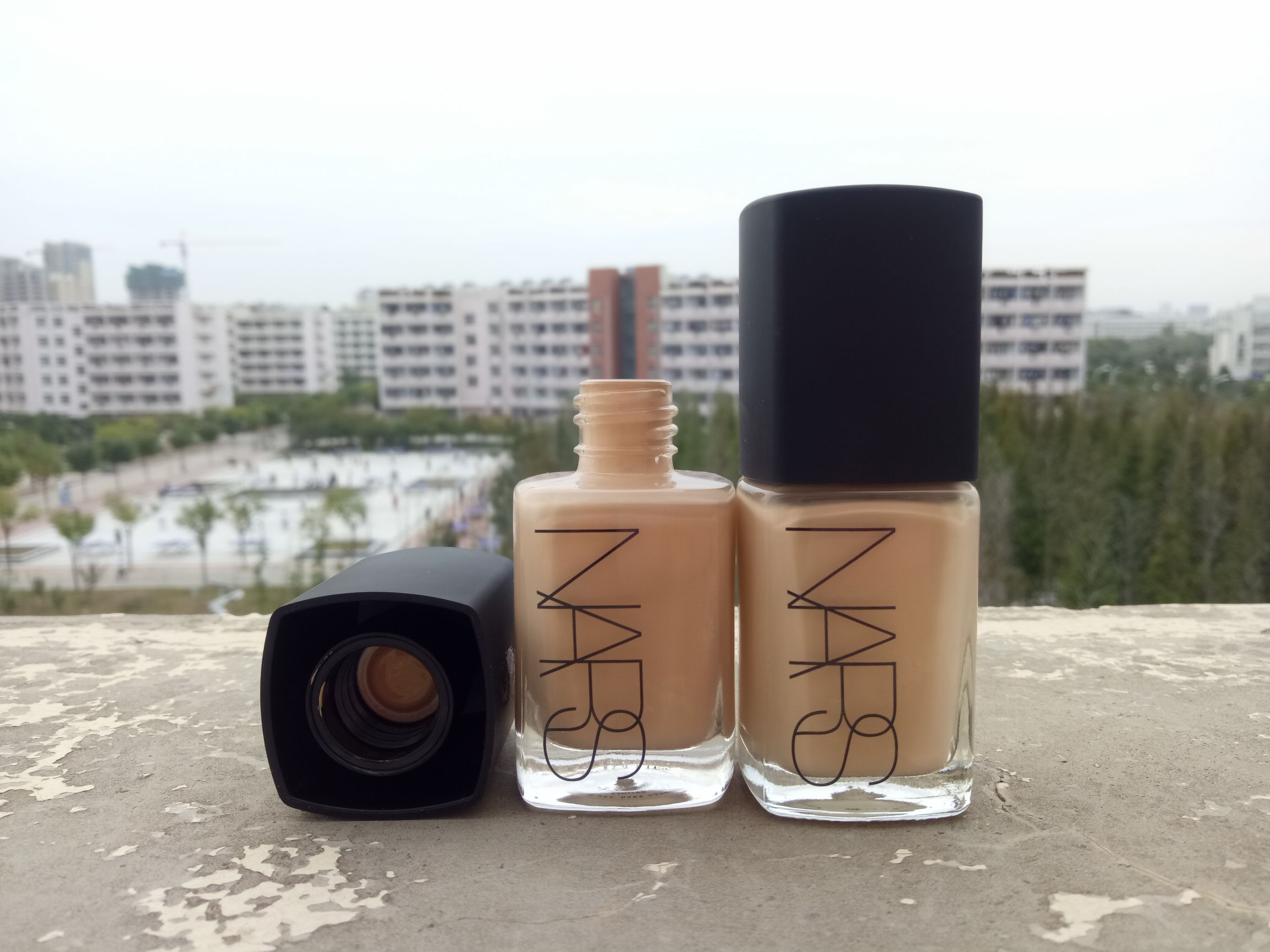 nars玩美,narssheerglow粉底液