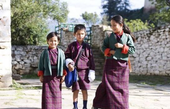 各国校服大比拼,日本校服各国校服