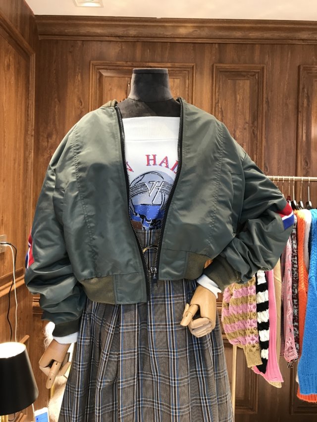 太太太太太太太美了，忍不住发给你，你绝对没见过