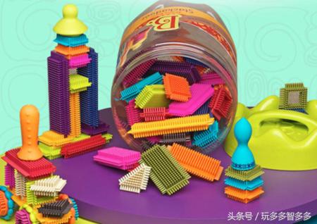 小孩玩具买什么最合适,该给宝宝买什么玩具3岁