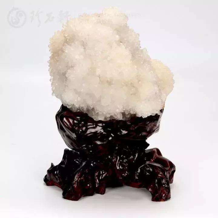 天然水晶为何要消磁,水晶晒太阳能消磁吗