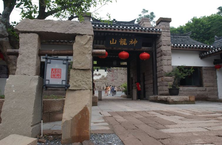 广安风光——华蓥山，宝箴塞，石头城（四川游中北52）