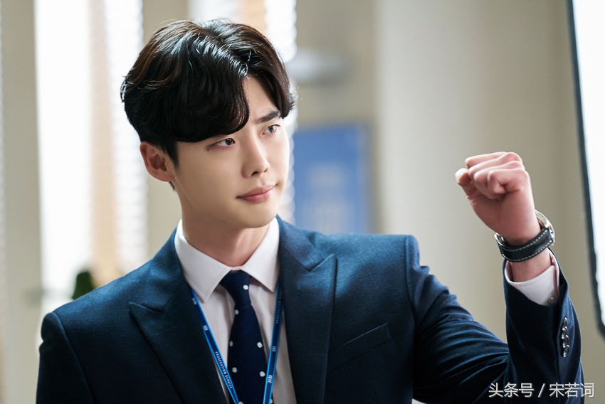 《当你沉睡时》剧透李钟硕受重伤宇卓被刺钟硕秀智浪漫kiss