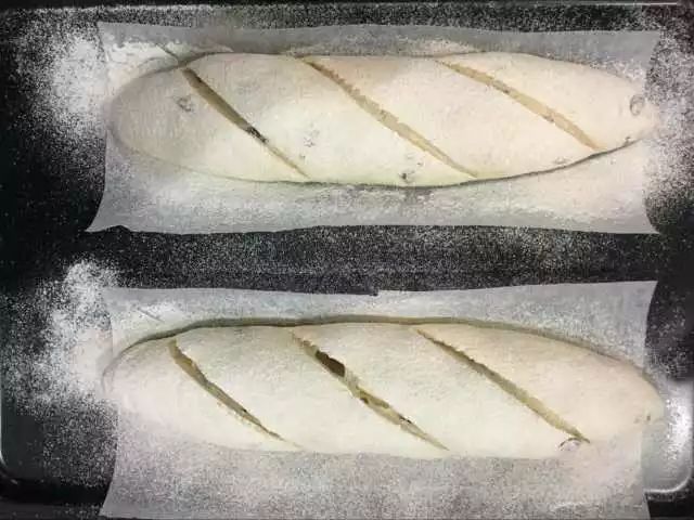 面包沙龙｜95后野路子的烘焙狂魔如何炼成？