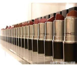 过年送女友什么礼物口红,情侣礼物推荐送女友口红