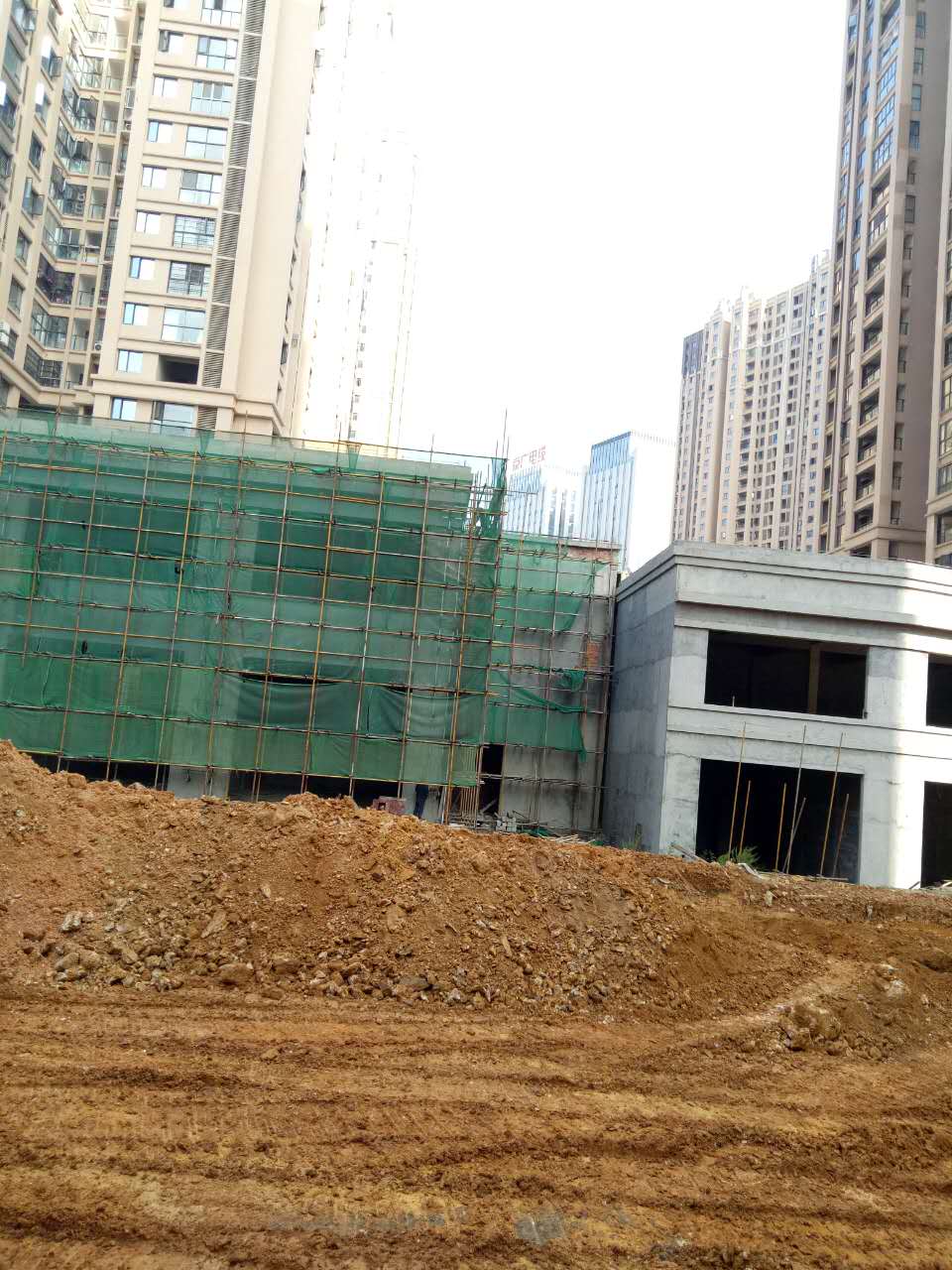 实拍:之前出过一次意外事故的长沙望城润和又一城现在怎么样了?