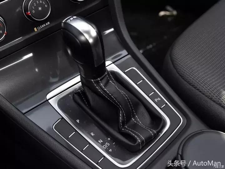 千万别买的十款车,两厢合资轿车