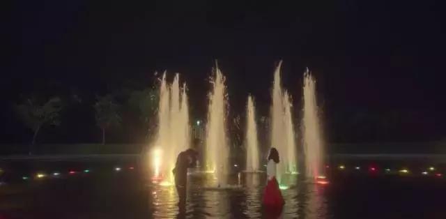 猎奇神反转这部脑洞神剧年度必看,脑洞诡异的5部神剧