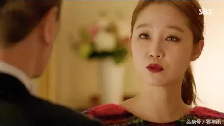 秋冬皮肤黄用什么颜色的口红,最适合春夏的口红大牌色号