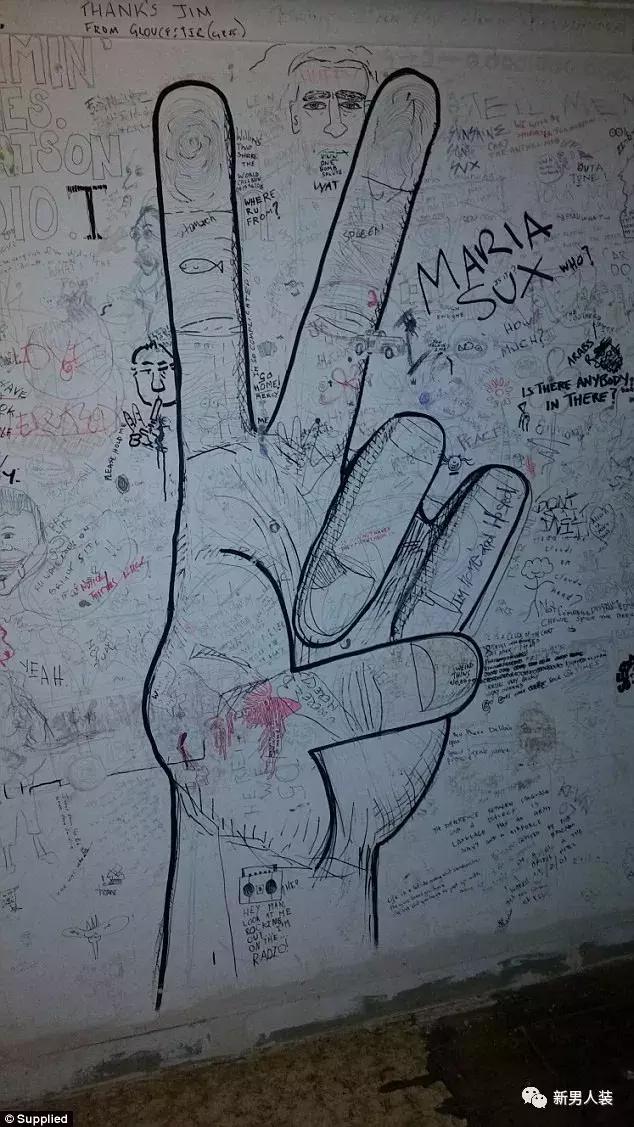 “剃刀帮”地下皇后,是两位家庭主妇