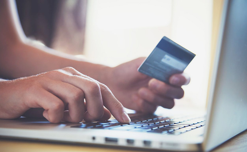 国产化妆品行业目前的现状,国产化妆品价格趋势