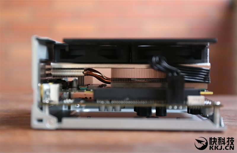 轻薄本也能轻松吃鸡,轻薄本能吃鸡