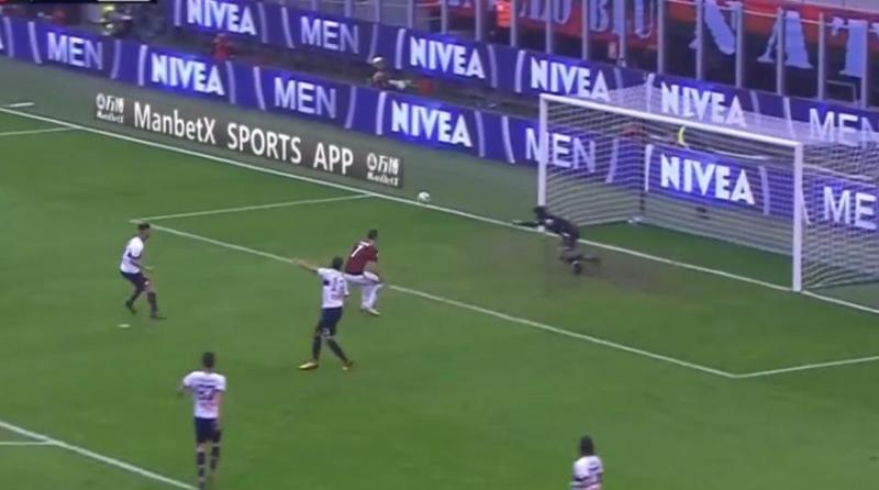 万博体育:对张红牌下场AC米兰闷平热那亚,联赛遭遇4轮不胜