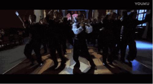 从星仔到星爷从青涩到沧桑,从星仔到星爷从跑龙套到大导演