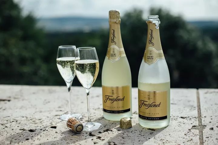 讲解西班牙特色起泡酒,意大利与法国起泡酒