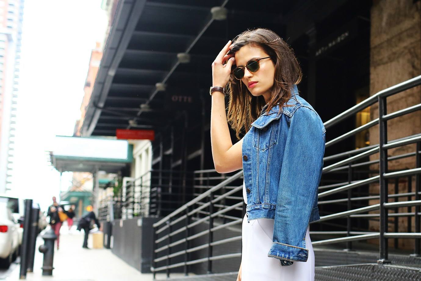 个子矮的人适合穿什么款的衣服？