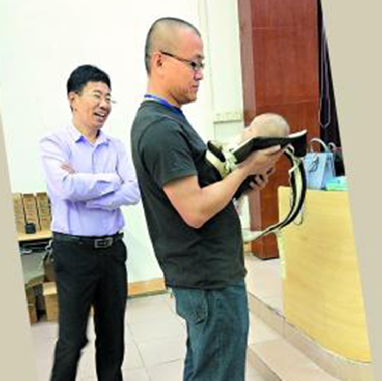 在家带孩子女人可以自考什么专业,通过自考能找到什么工作