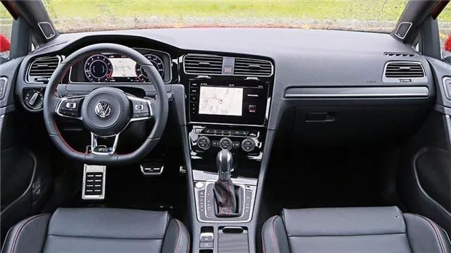 在陪你疯狂陪你老的日子里，怎么可以没有一台高尔夫？