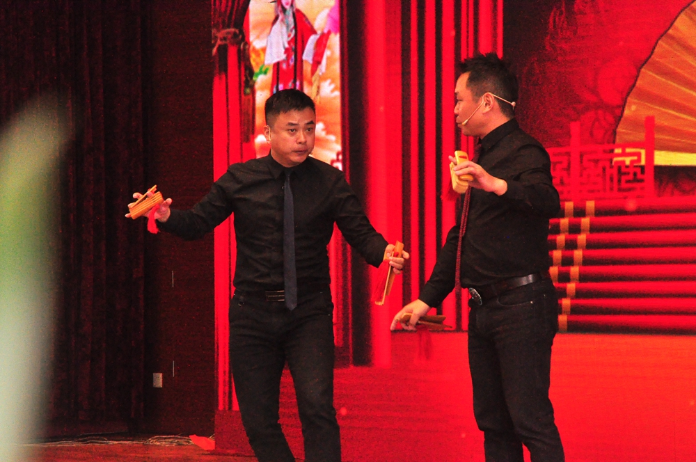 60余所“共同体”学校共同见证滨河学校奋发、奋勇、奋进的10年