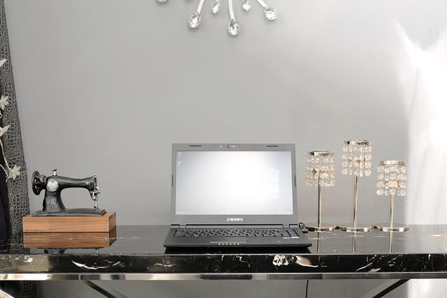 举重若轻：清华同方夜鹰商务本锋锐X30-M体验谈