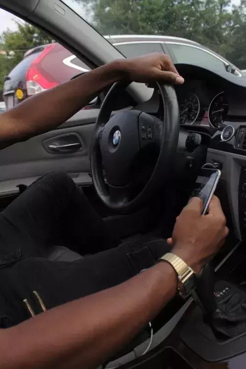 给自己送了一个不贵的手表,求推荐个便宜耐用的手表