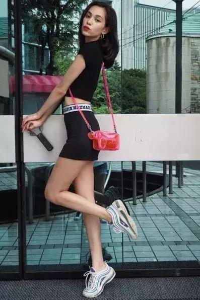 买不起八千块的巴黎世家，这些老爹鞋你可以试试