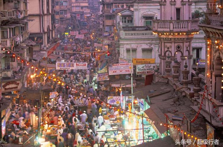 好莱坞电影被摧毁的城市,电影全球风暴全部