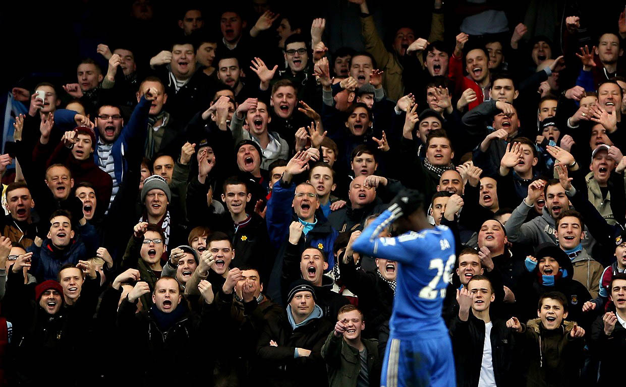 中国最后一个干净的足球裁判!受到生命威胁依旧公正吹罚比赛!