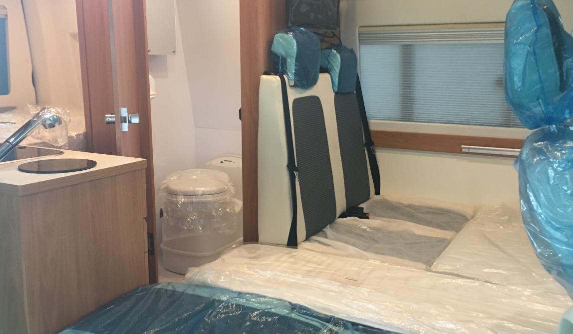 真皮座椅都是便宜车吗,1000元左右的真皮座椅怎么样