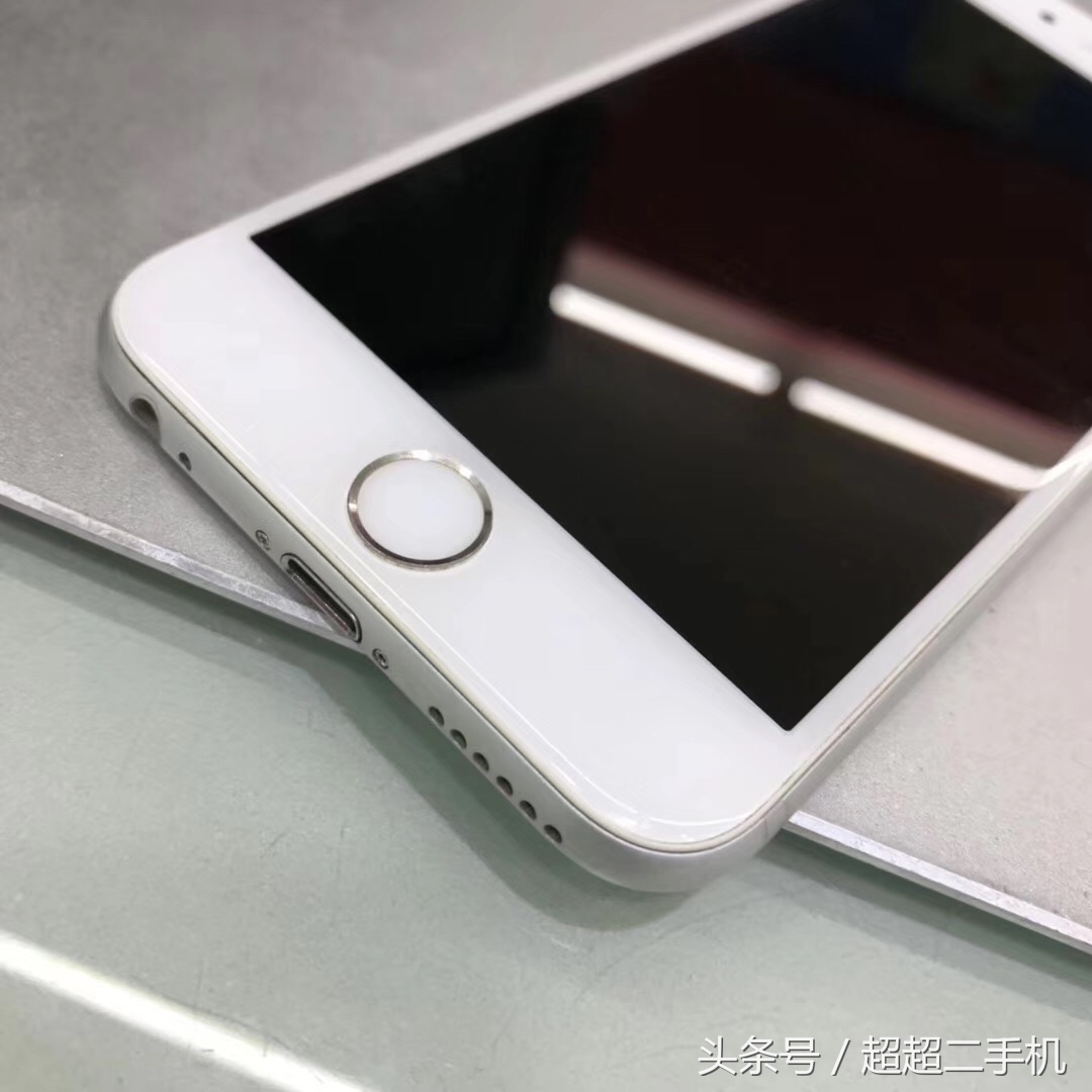 二千多的iPhone6plus和iPhone6S同样64G你会选择哪个