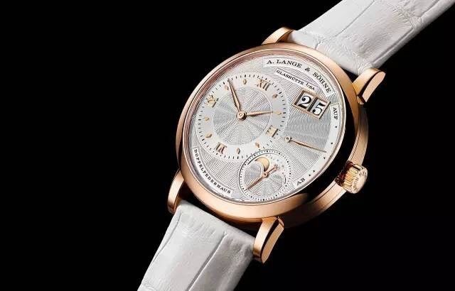 致闺蜜，用一块表拴住你