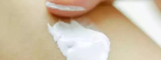 素颜神器自然裸妆提亮肤色,黄黑皮救星懒人素颜霜