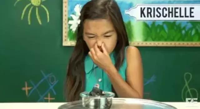 堪称澳洲老干妈的百年神酱，让无数人为之癫狂！据说还预防……