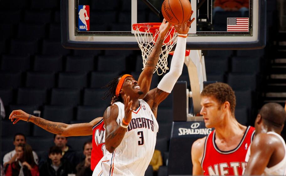 猫王杰拉德华莱士退役身家过亿,猫王杰拉德华莱士十佳球