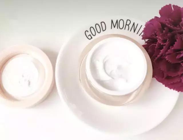 素颜神器自然裸妆提亮肤色,黄黑皮救星懒人素颜霜