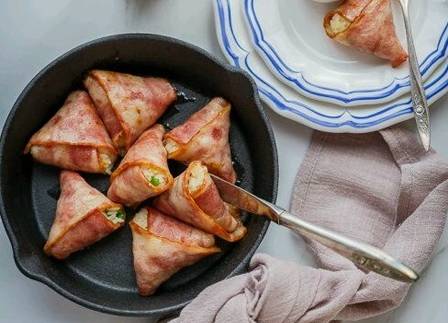 超火的培根芝士饭团也太好吃了,日本芝士培根饭团