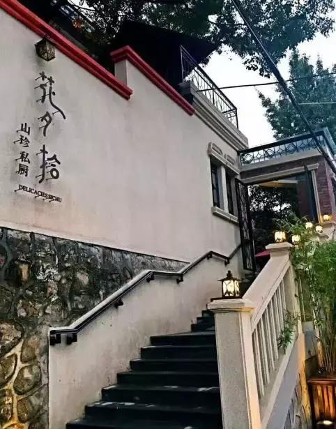 武汉11月新晋美食来了，这20家新店让你欲罢不能！吃吃吃撑到爆！