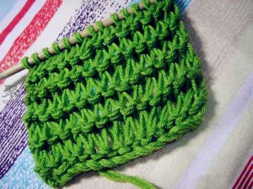 棒针编织简单的围巾新手教程,棒针围巾的编织教程最简单