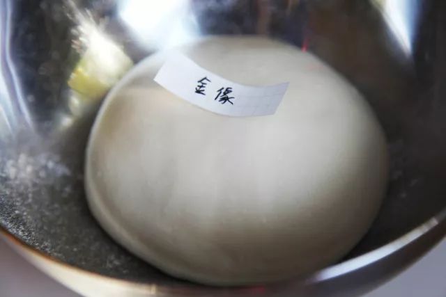 做面包什么牌子的面粉好,做面包最好的面粉牌子