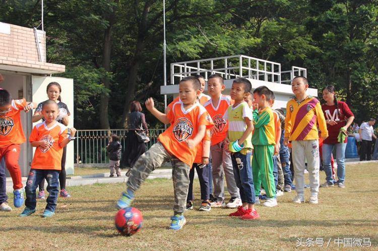 儿童足球队雄鹰,小小足球运动员早教课