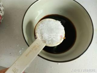 酸醋炖刀鱼的做法,秋刀鱼加醋的做法