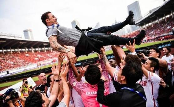 卡纳瓦罗感谢韦世豪,卡纳瓦罗离开权健