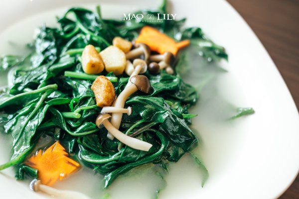 有独立泳池的度假酒店,这家酒店有12层楼