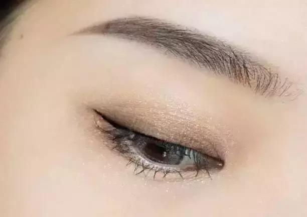 谁说平价没好货？这些逆天好用的眼影，2张毛爷爷内有找！