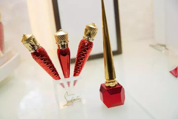 奢侈品跨界风潮来袭这些东西你都见过了吗？