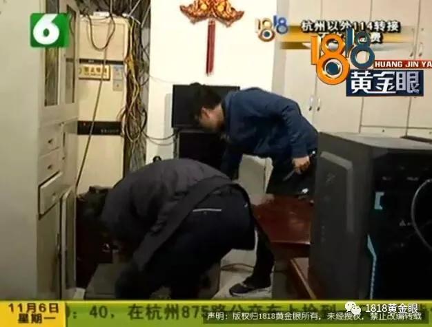 杭州转塘一商场里，多个男的偷偷摸摸在“暗门”里，他们在干嘛？