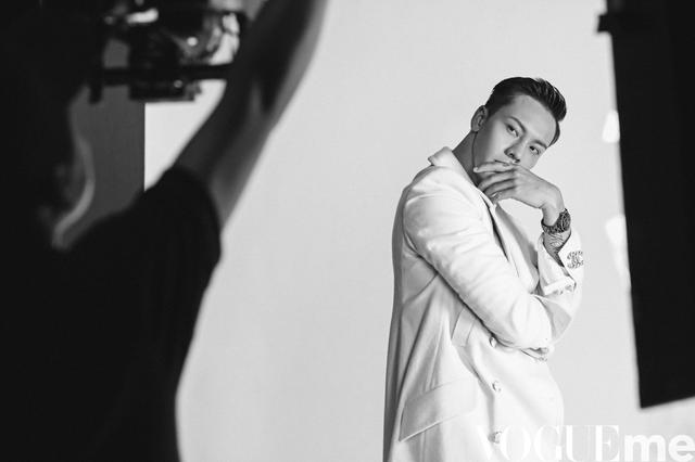 25岁迪丽热巴和40岁袁泉撞衫,25岁迪丽热巴撞衫29岁马思纯