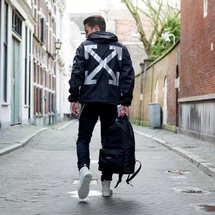 moncler限量羽绒服中国风,moncler羽绒服70周年穿搭